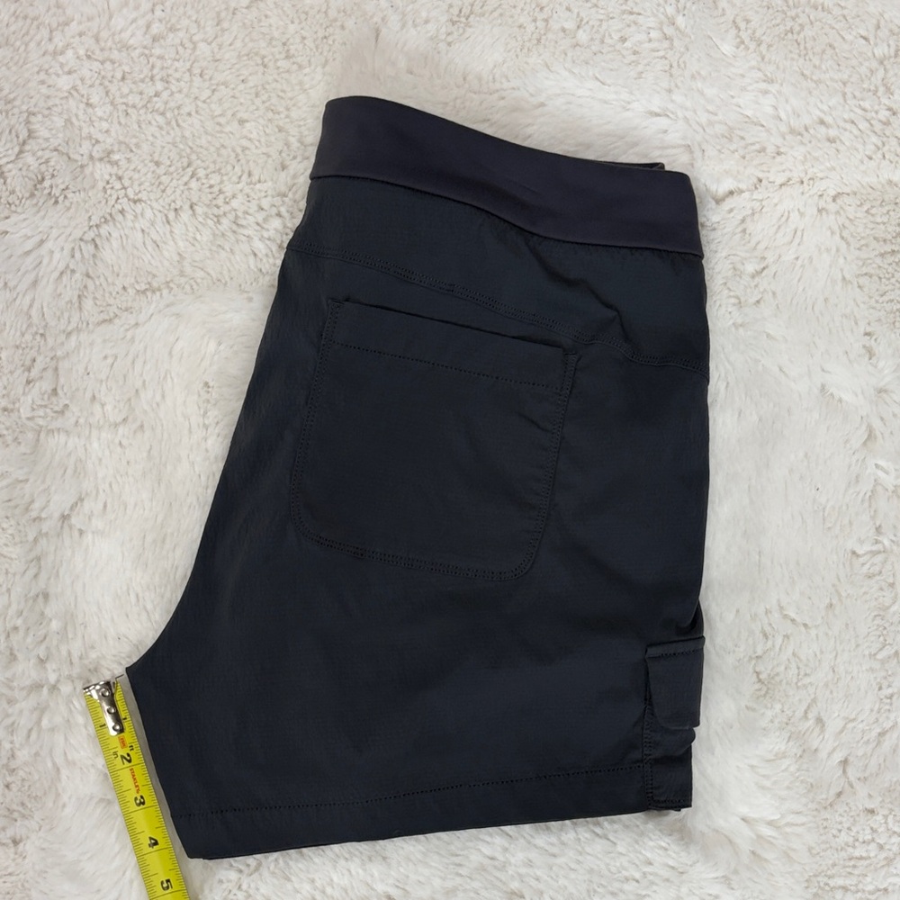 Athleta Women's Cargo Shorts,Size 14 - Picture 15 of 17